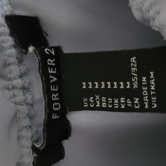 Bundle - Picture 2 of 4